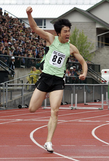 Liu Xiang wins at the Prefontaine Classic in Eugene