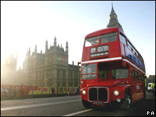 Double-decker Buses 倫敦的雙層巴士