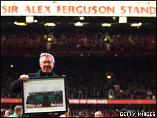 Man Utd Stand Renamed 曼聯(lián)命名‘弗格森看臺’