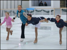 London Outdoor Ice Rink 倫敦戶外滑冰場