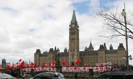 Overseas Chinese hold rally for Olympics