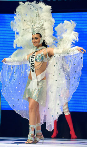 Beauties compete for 2008 Miss Universe 