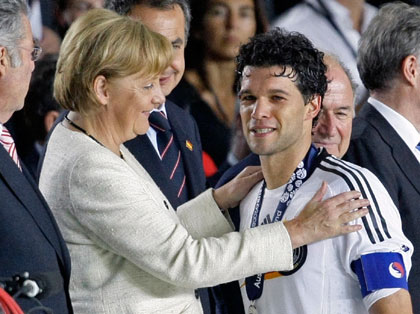 Euro 2008: Spain wins 1-0