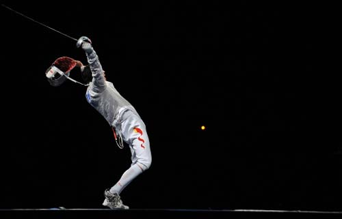 Zhong gives China first fencing gold after 24 years