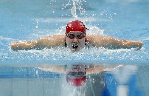 China wins gold and silver at women's 200m butterfly 