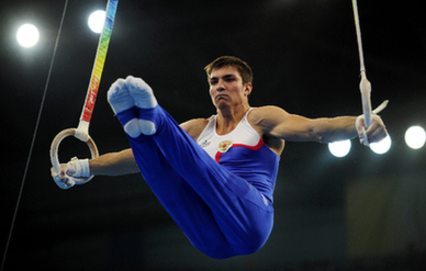 Yang Wei claims men's individual all-around crown