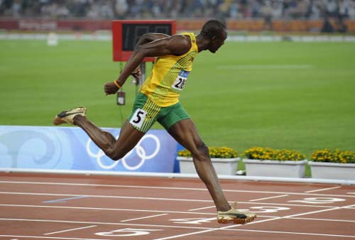 Bolt sets new world record