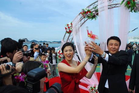 Olympic table tennis champion Wang gets married