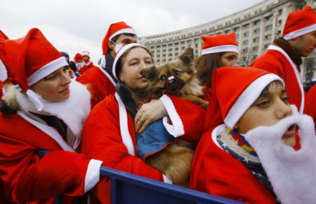 Bucharest breaks Santa world record