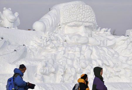 Ice sculptures displayed at Harbin Ice and Snow Festival