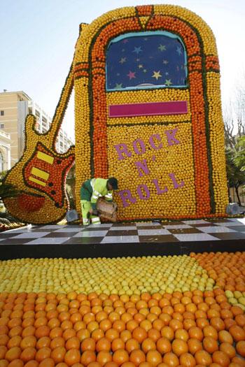 Lemon festival in France