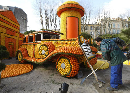 Lemon festival in France