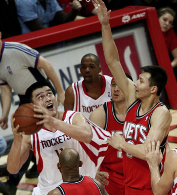 4th Yao-Yi Chinese derby staged in NBA