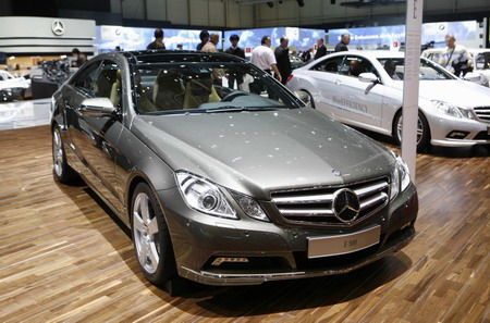 Car giants at Geneva show