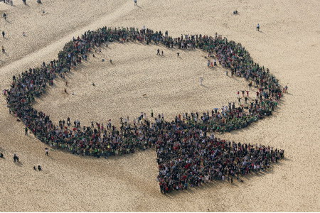 'Big Tree' formed to mark Earth Day