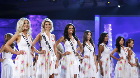 Miss Venezuela wins 2009 Miss Universe contest