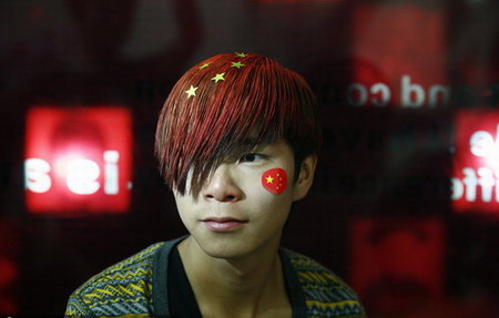 Unique hairstyles to mark the National Day