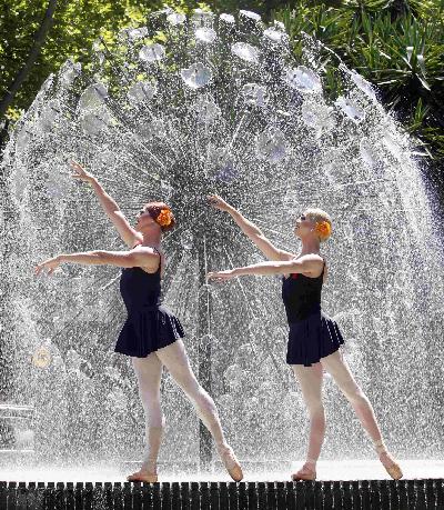 New York's Les Ballets Trockadero de Monte Carlo in Sydney