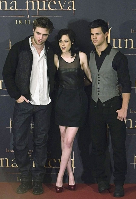 Pattinson and Stewart promote their latest film