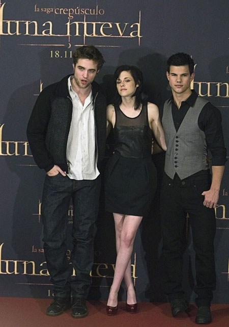 Pattinson and Stewart promote their latest film