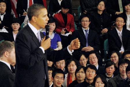 US President Barack Obama meets youth in Shanghai