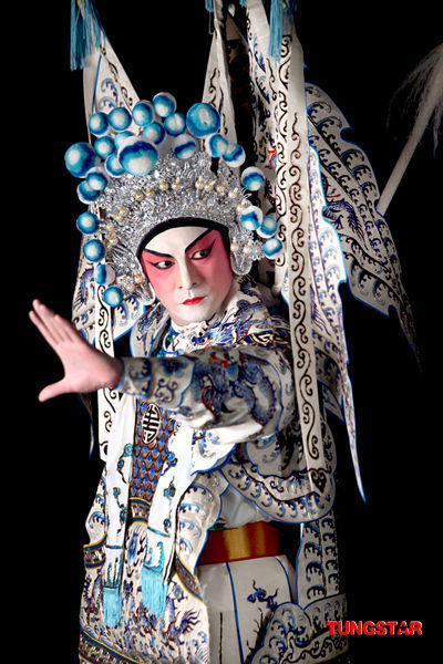 Andy Lau's Peking Opera style