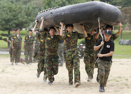 Students take part in military training in S Korea