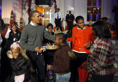 Trick-or-treat at the White House