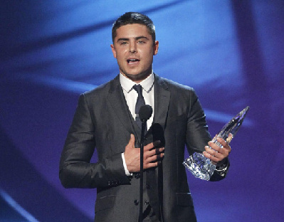 Celebs at the 2011 People's Choice Awards in Los Angeles