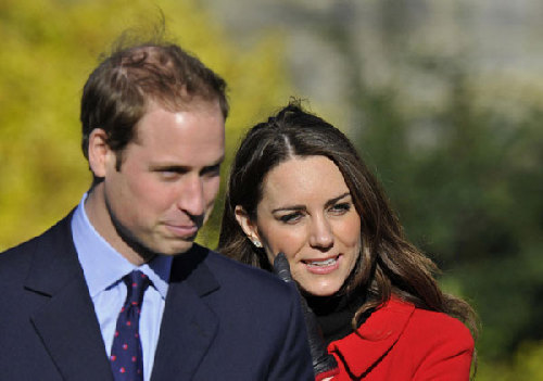 Prince William, Middleton visit St Andrews