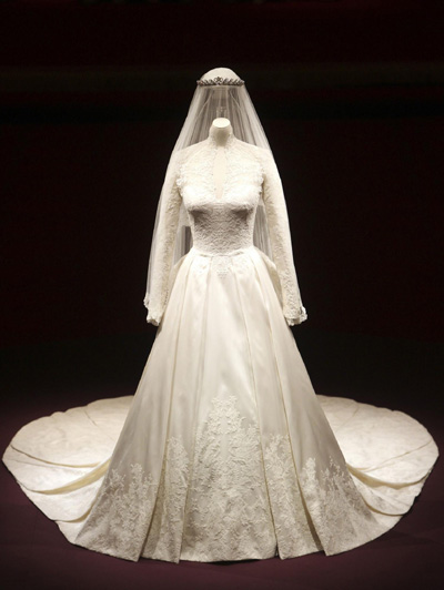 Catherine's wedding dress displayed in London