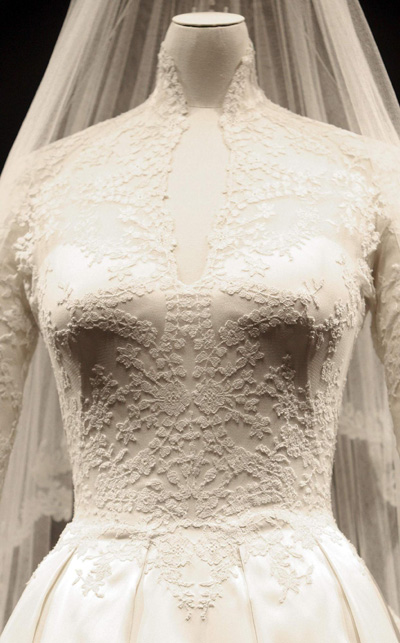 Catherine's wedding dress displayed in London