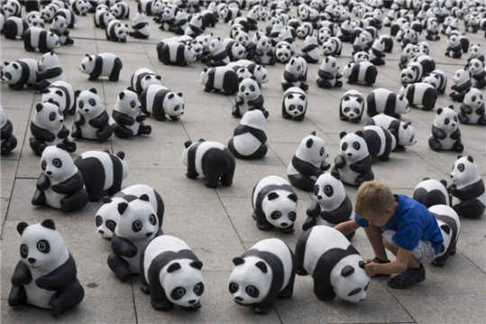 Panda sculptures in Berlin