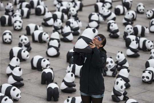 Panda sculptures in Berlin